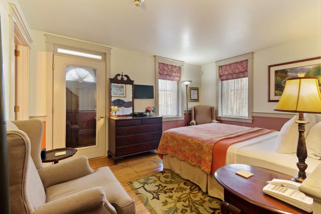After Eight Bed And Breakfast Ronks Exterior foto